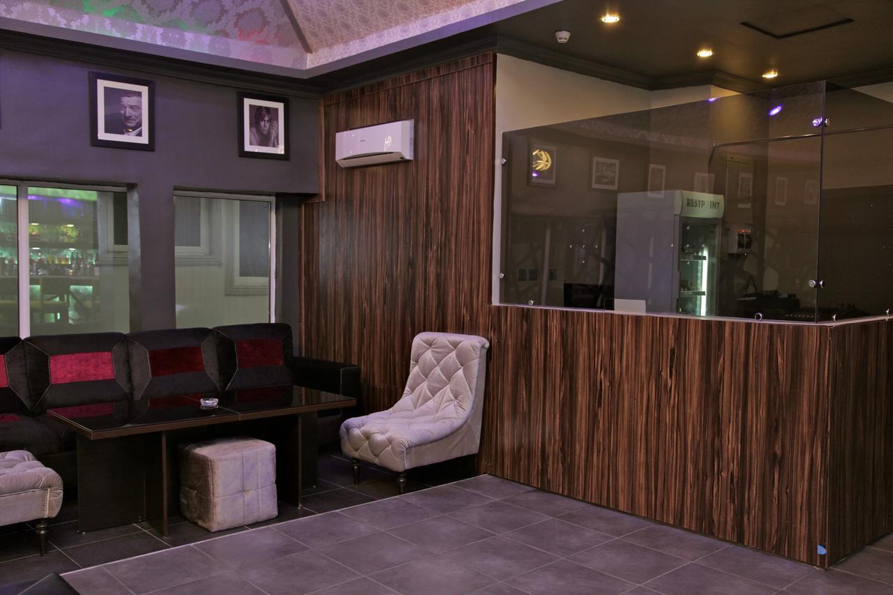 The Nook Hotel Lagos Extérieur photo