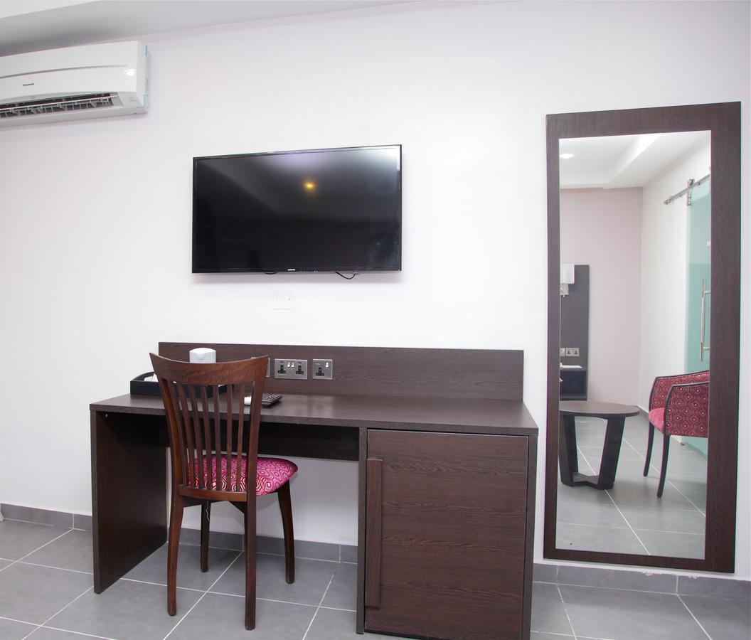 The Nook Hotel Lagos Extérieur photo