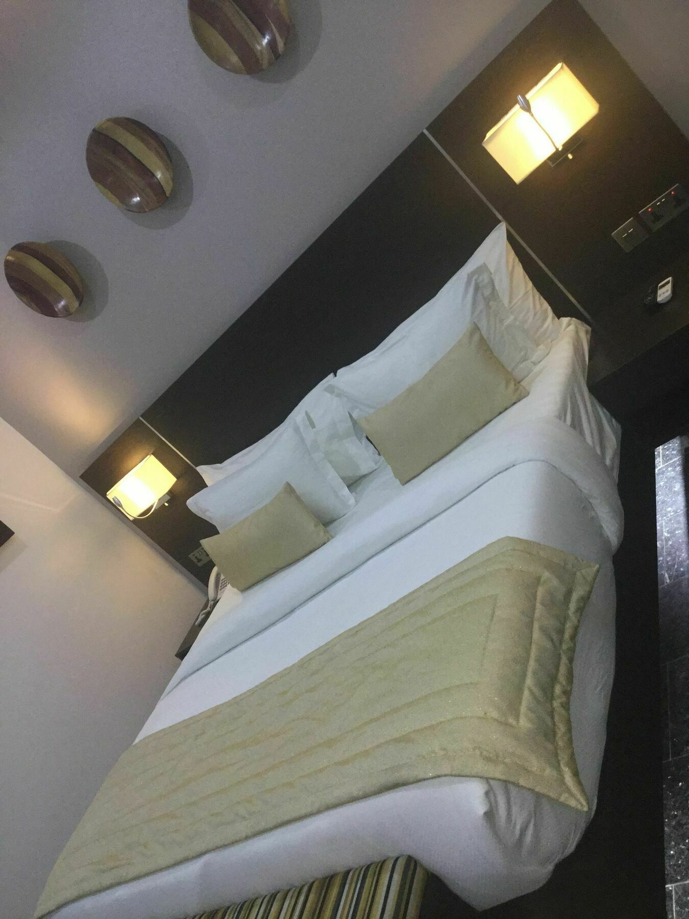 The Nook Hotel Lagos Extérieur photo